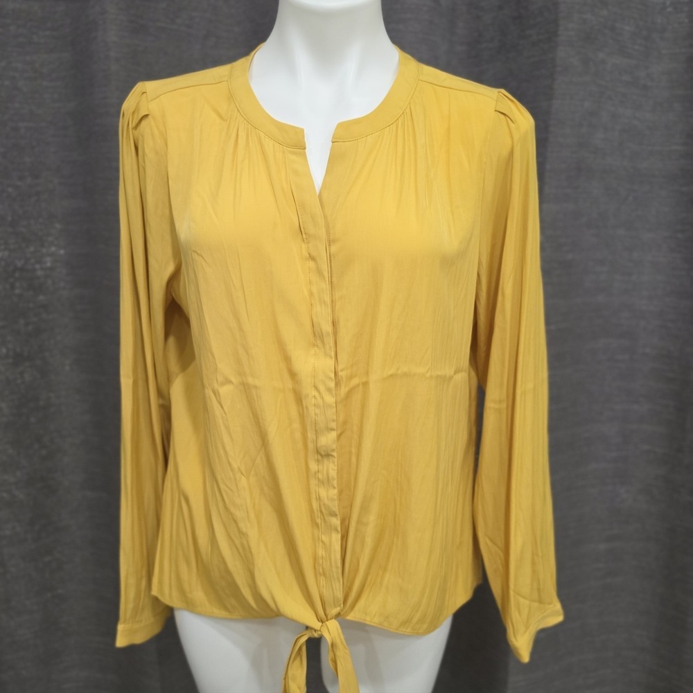 Chico's Women's Size 1 Med Mustard Yellow Button Down Shirt Tie waist Medium NWT